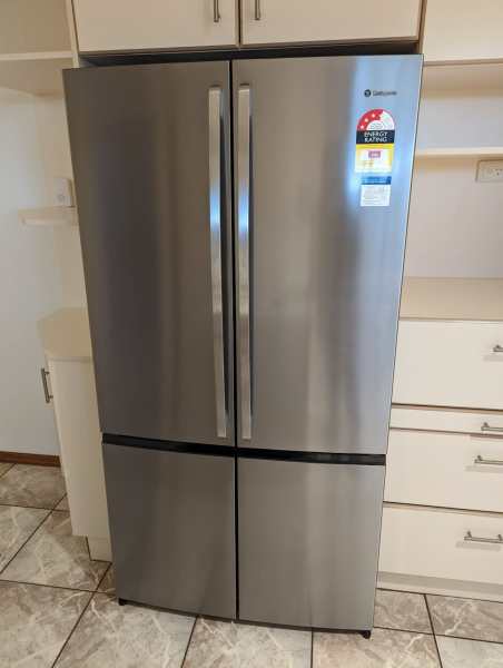 westinghouse 541l 4 door french door fridge dark stainless