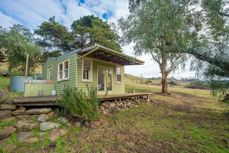 Off-Grid Getaway on the Moorabool River62919231289857112