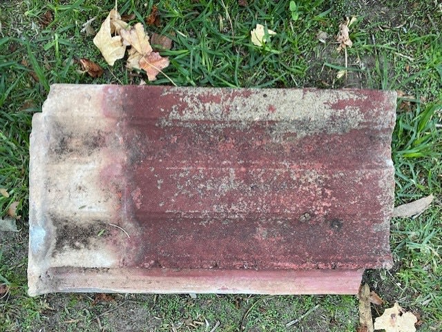 Red Concrete Roof Tiles with Oval on Back63012444691457114