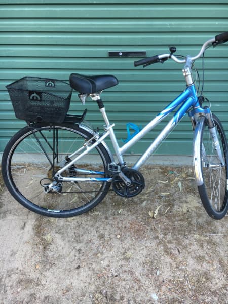 giant elwood se bike price