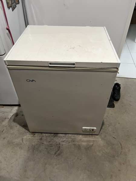 gva 200l chest freezer