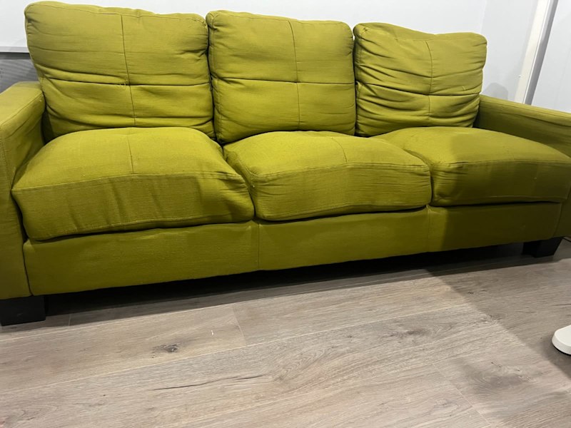 Comfy well looked after 3 seater sofa62863381604097113