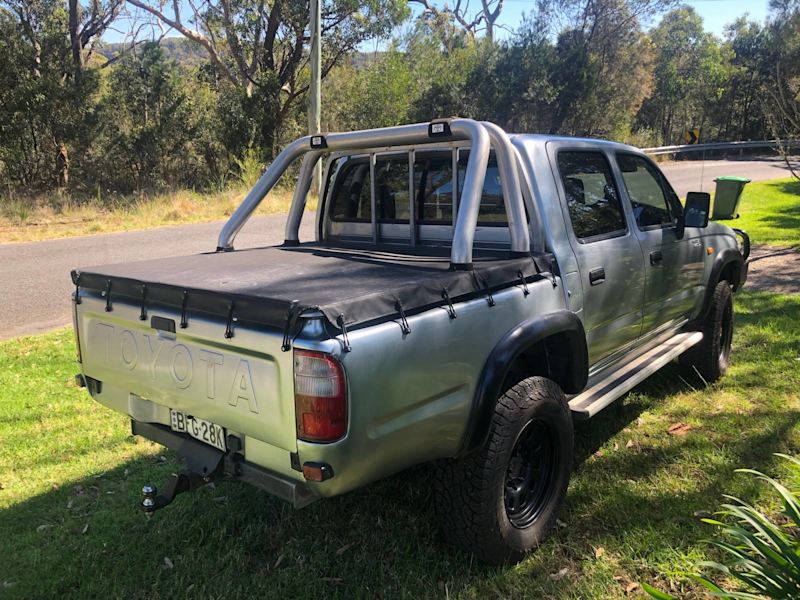 2002 Toyota Hilux Dual Cab Turbo Diesel62940490530177112