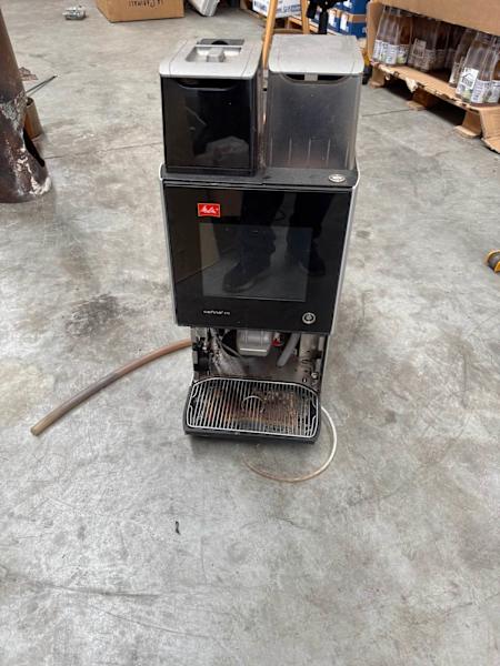 Melitta XT6 coffee machine for parts only 630142406082581121