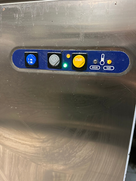 Commercial pass through dishwasher 63015175587587113