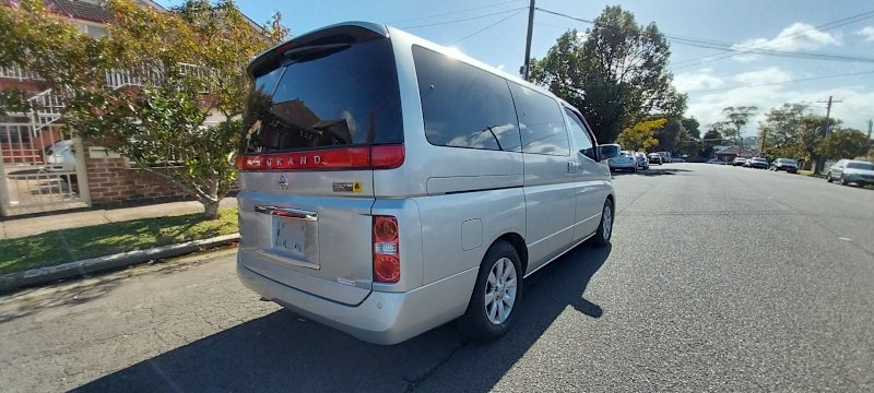 2009 NISSAN ELGRAND62882764802434113