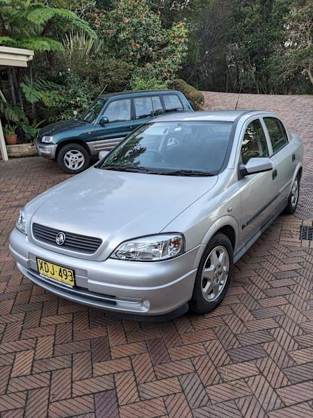 2000 HOLDEN ASTRA CD 5 Speed Manual 4D SEDAN, 5 seats TS62938584123395111