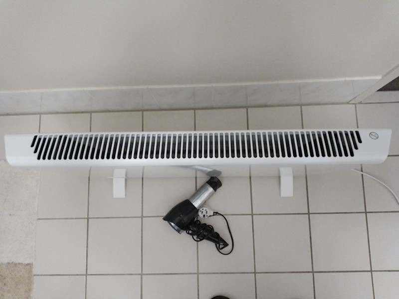 DeLonghi panel Heater.

Surplus to our need.

Price Negotiable on Bun63021730284290111