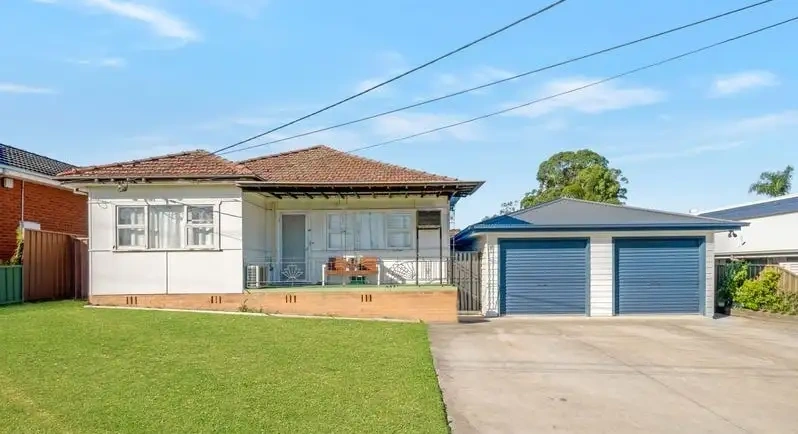Character filled family home63438963246337110