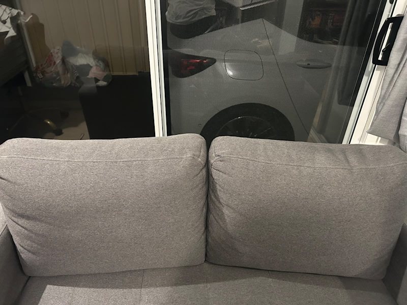 2 seater sofa62863384259457111
