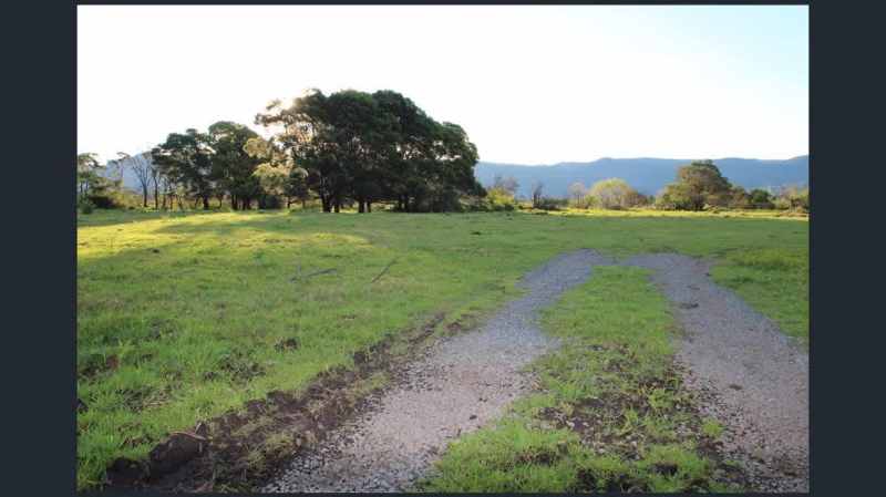 Dapto Land , Light Industrial  C3 River Front , close to Dapto station62882785811330114