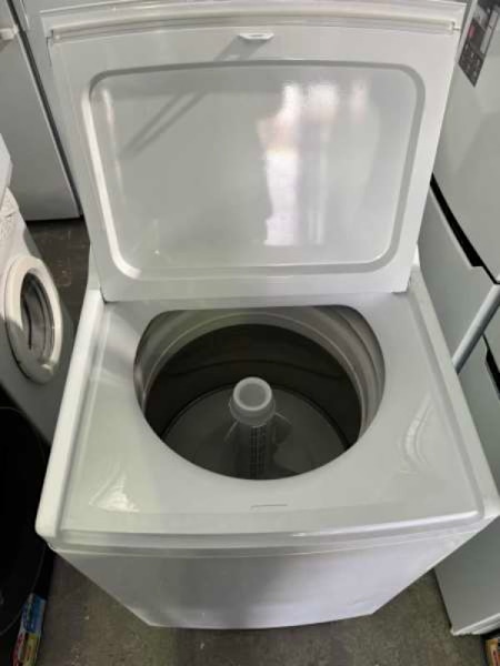 Fisher and Paykel 10 Kgs Washing Machine63012912845443111