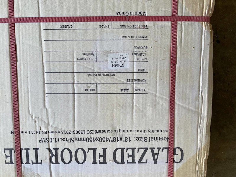 Floor tiles grey 450x450 total is about 30 pc63007823081730113