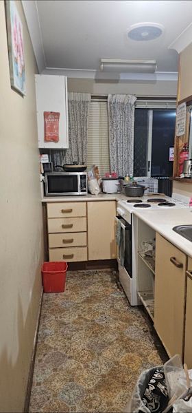 room in merrylands $14063007636908673113