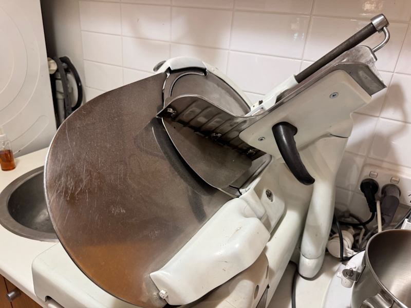 Berkel Commercial Meat Slicer - Restored63612128711682113