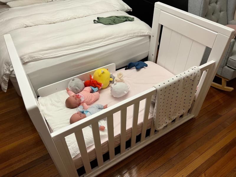 boori pioneer royale cot