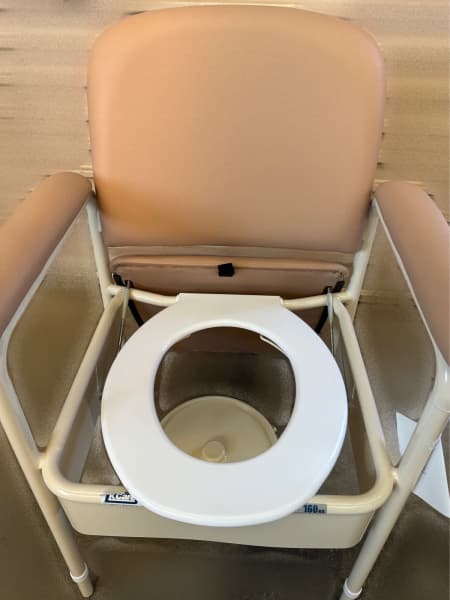 Gumtree commode best sale