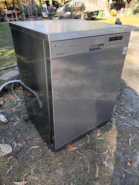 LG Direct Drive Inverter Mod No. LD1482S4 Stainless Steel Dishwasher63016912032131114