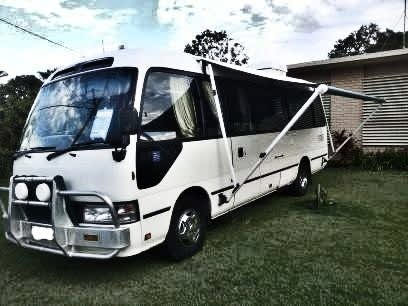 TOYOTA COASTER DELUXE MOTORHOME 2004 Model Campervans