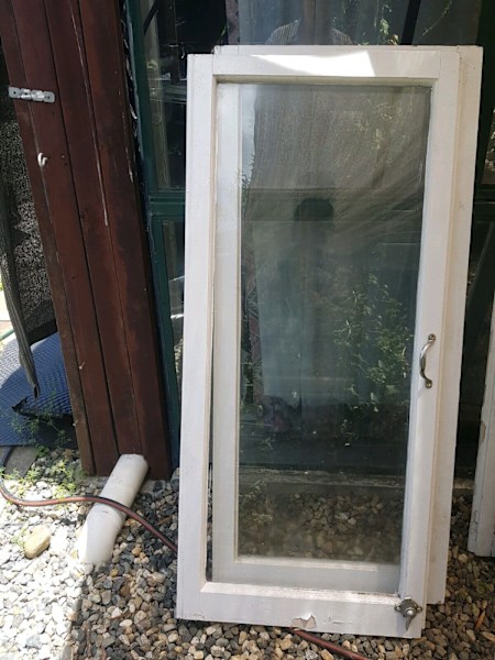 Castment windows for sale630074300894751123