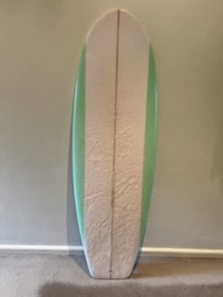 Sperm whale surfboard 5'1 satu.unma.ac.id