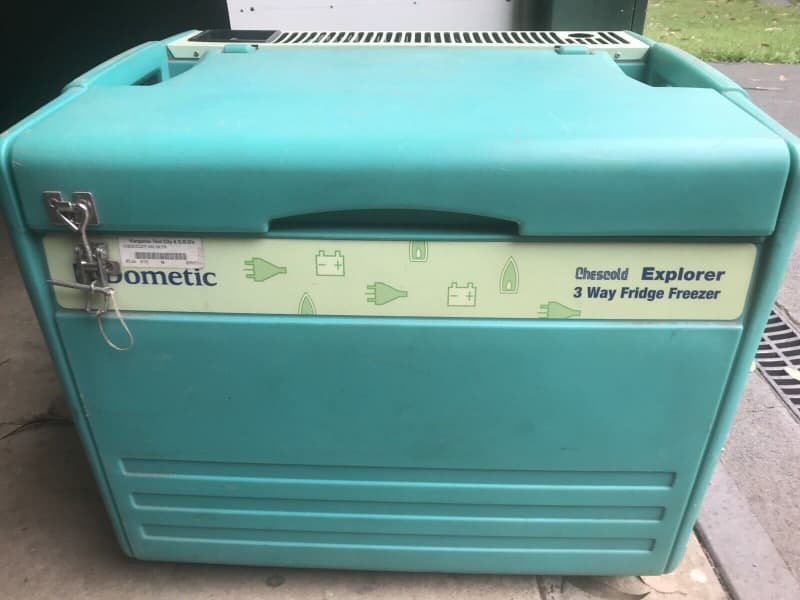 dometic explorer 3 way fridge freezer