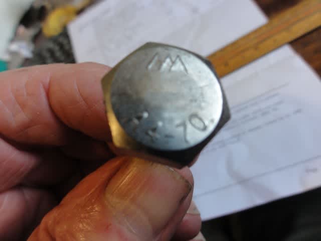 STAINLESS STEEL 10mm NUTS, BOLTS, FLATS AND SPRING WASHER about 20 kgs63004512446849111