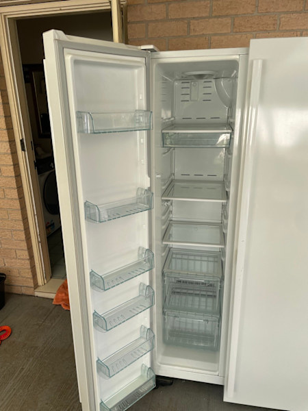 Westinghouse fridge 63612125871746113