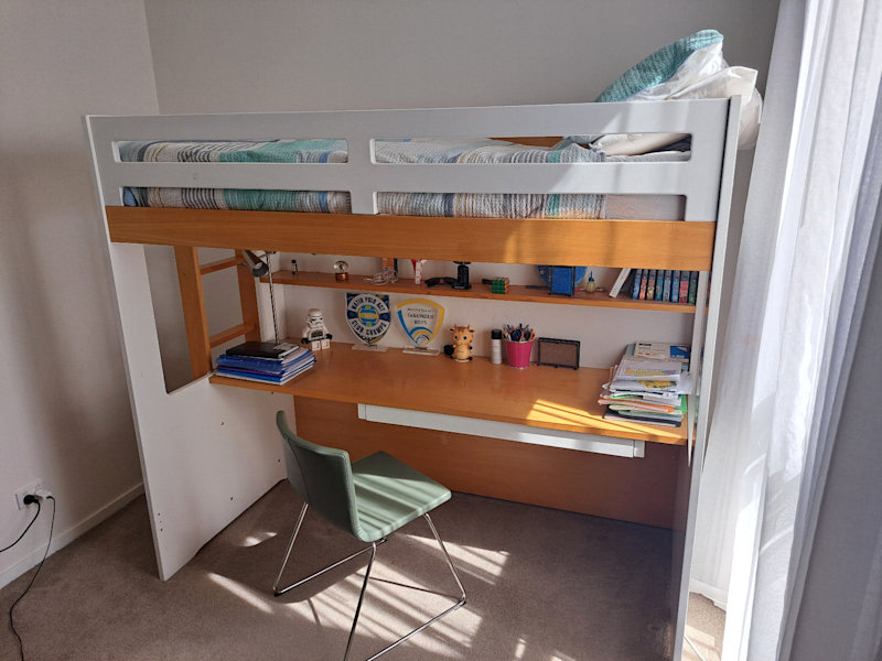 LOFT SINGLE KING BED with desk and shelf628633761301771117