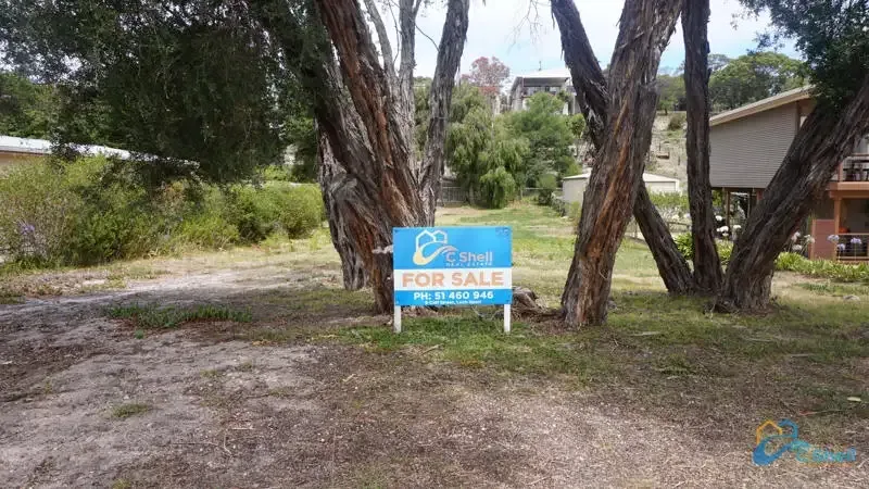 GREAT LOCATION ON THE WATER SIDE OF TOWNSHIP63006981383170111