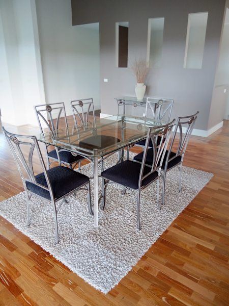 Dining setting with matching side table628634099072021124