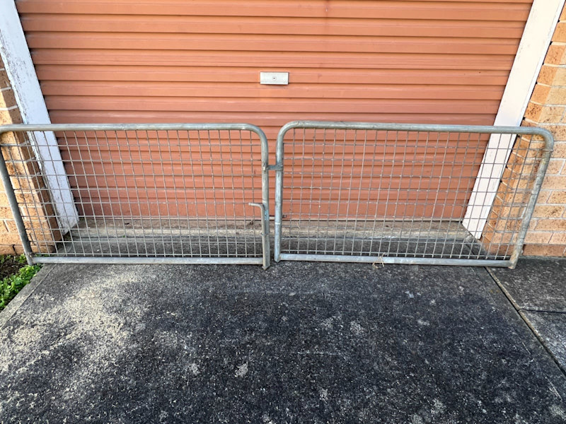 Galvanised Metal Gates63440164536066110
