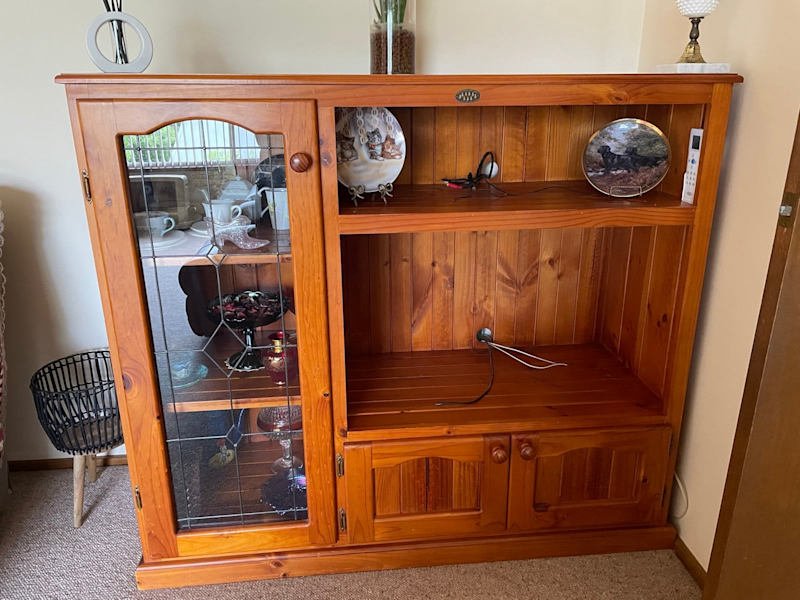 Solid Wooden Entertainment Unit62863382411265111