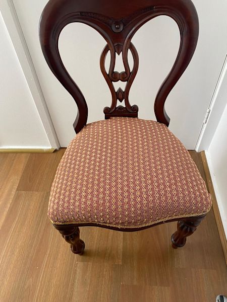 5  beautiful dining chairs 62929669199361111