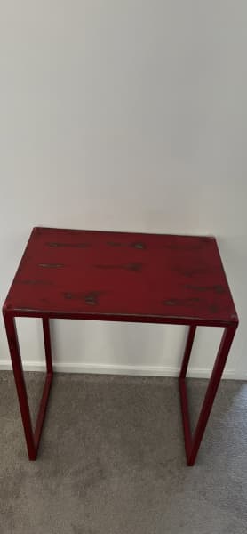 New Deep Red Solid Metal Industrial Side Table62863410412801111