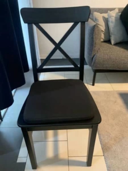  6 - 10 Seater Table (extendable) with matching chairs62863383523714111
