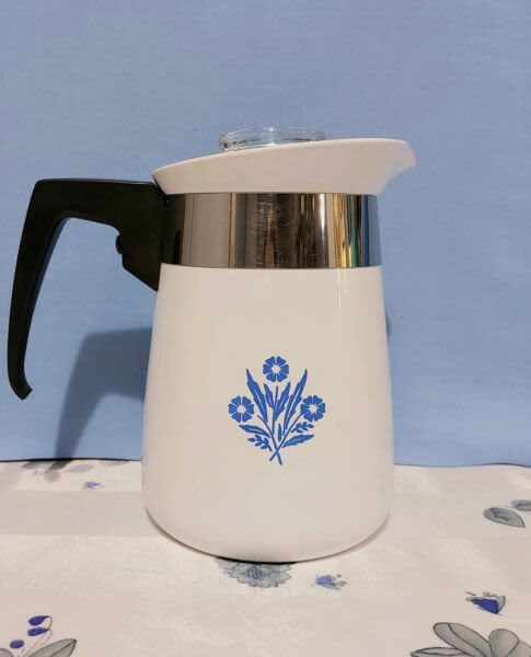 Vintage Blue Cornflower Corning Ware P-124 4 Cup Range Top Percolator 