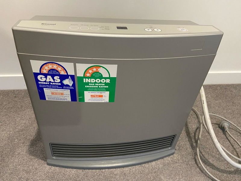 Rinnai Enduro 13 Natural gas heater630181747573791116