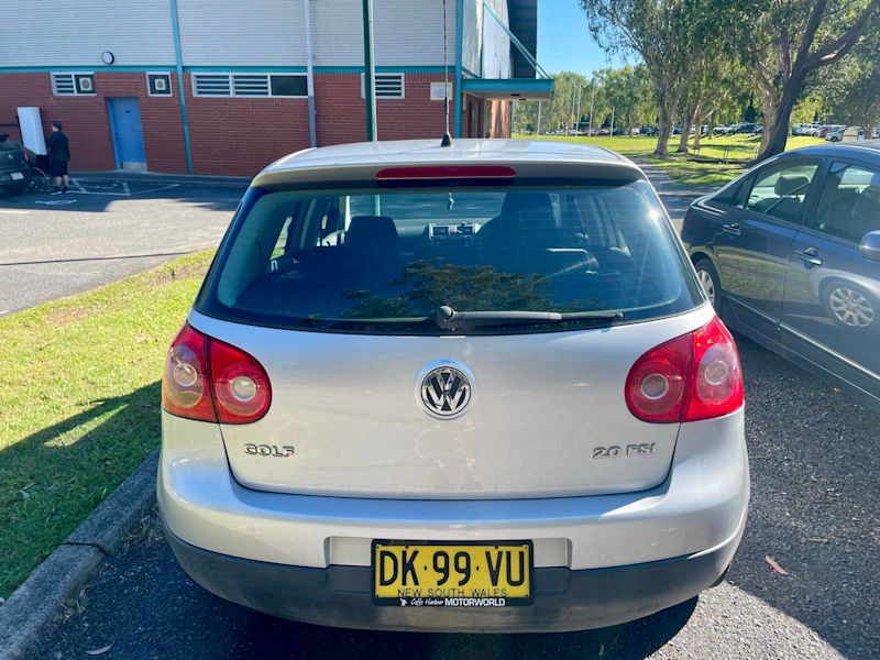 Volkswagen Golf 200762936662990721111