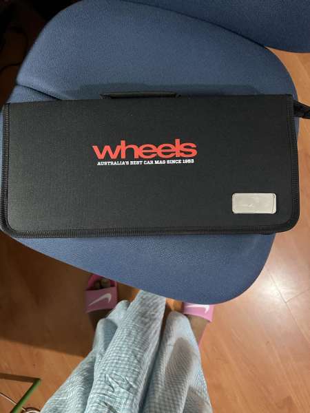 Wheels Australian  best Barbeques St63444074926082112