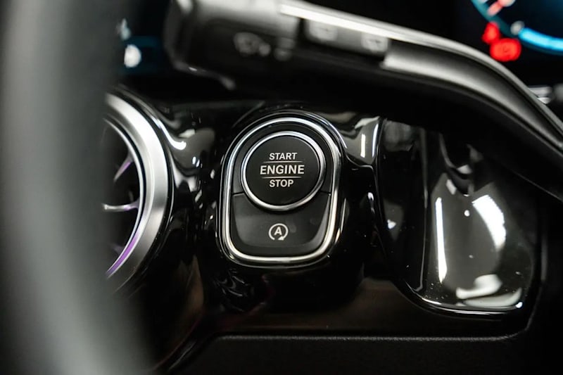 2021 Mercedes-Benz GLA-200 62882738775683113