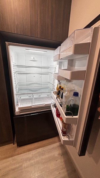 Fisher & Paykel 494L Dark stainless steel bottom mount fridge63016487667203112