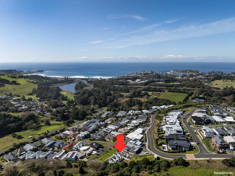 ONCE IN A LIFETIME OPPORTUNITY - Huge 2015m2 Land (approximately)63006770445826111