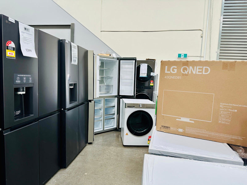 FRIDGES-WASHERS-DRYERS-TVS-SALE-FACTORY 2NDS-FACTORY REFURBISHED-SCRAT63016060339330111