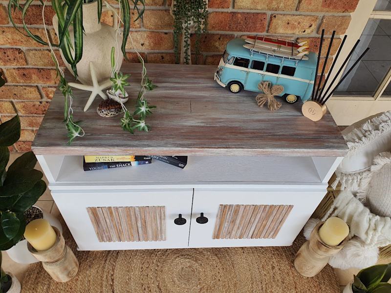 low lying entry way table/coffee table62863408027650113