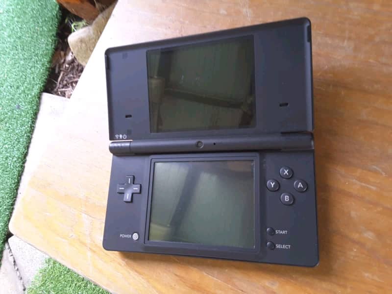 nintendo ds lite gumtree