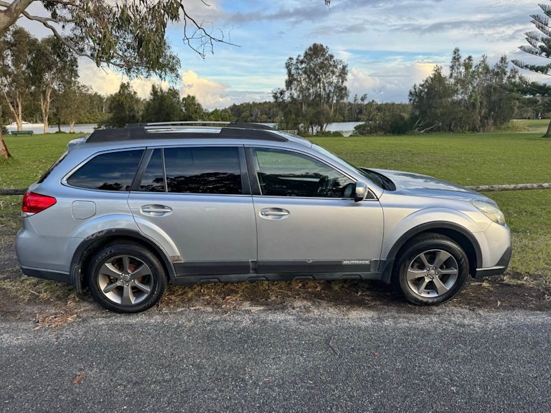 Subaru Outback62937624373507112