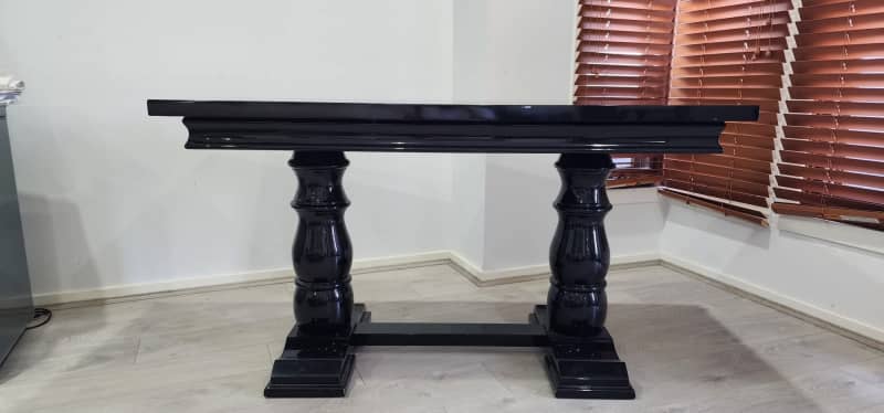 Solid wood table62863412529154113