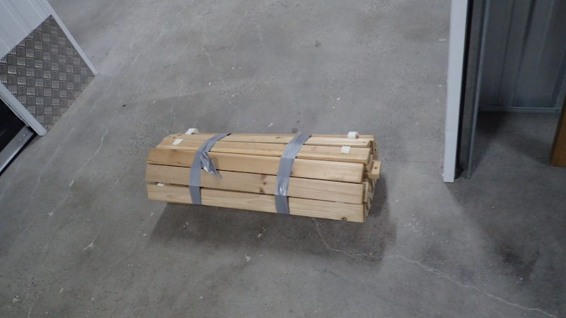 free queen size bed frame missing bolts62864724518529113