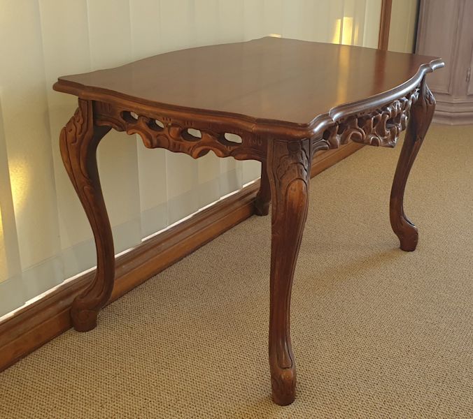 Timber antique/European style coffee table or side table62863840102403111
